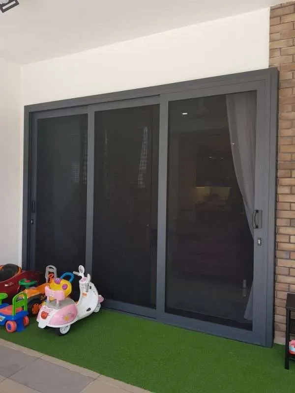 Fly Net Installation